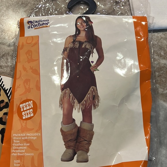 Indian princess teen costume, size 3–5 - Picture 7 of 8